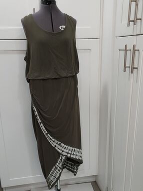 Chico's Olive Green Sleeveless High-Low Dress with Tie-Dye Trim